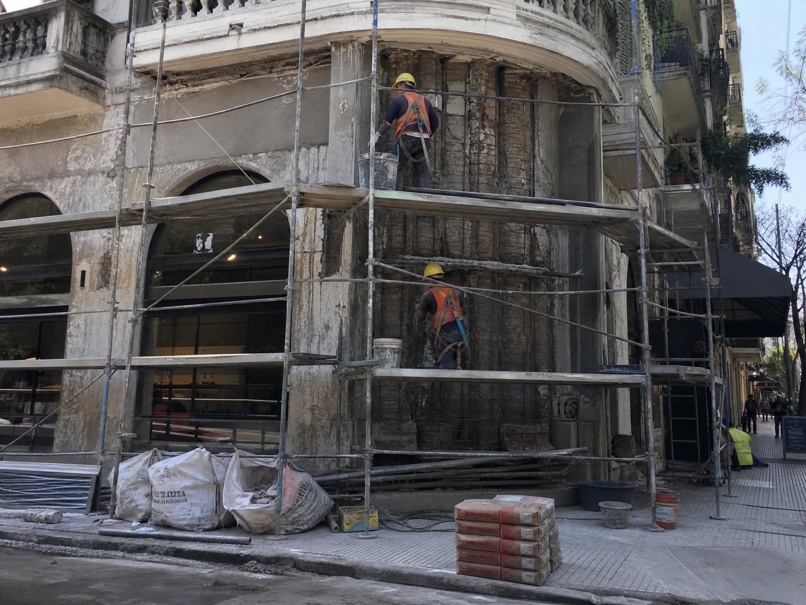 Café Plaza Serrano — obra 1